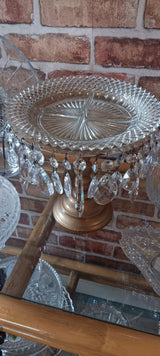 Gld Pedestal Prisms