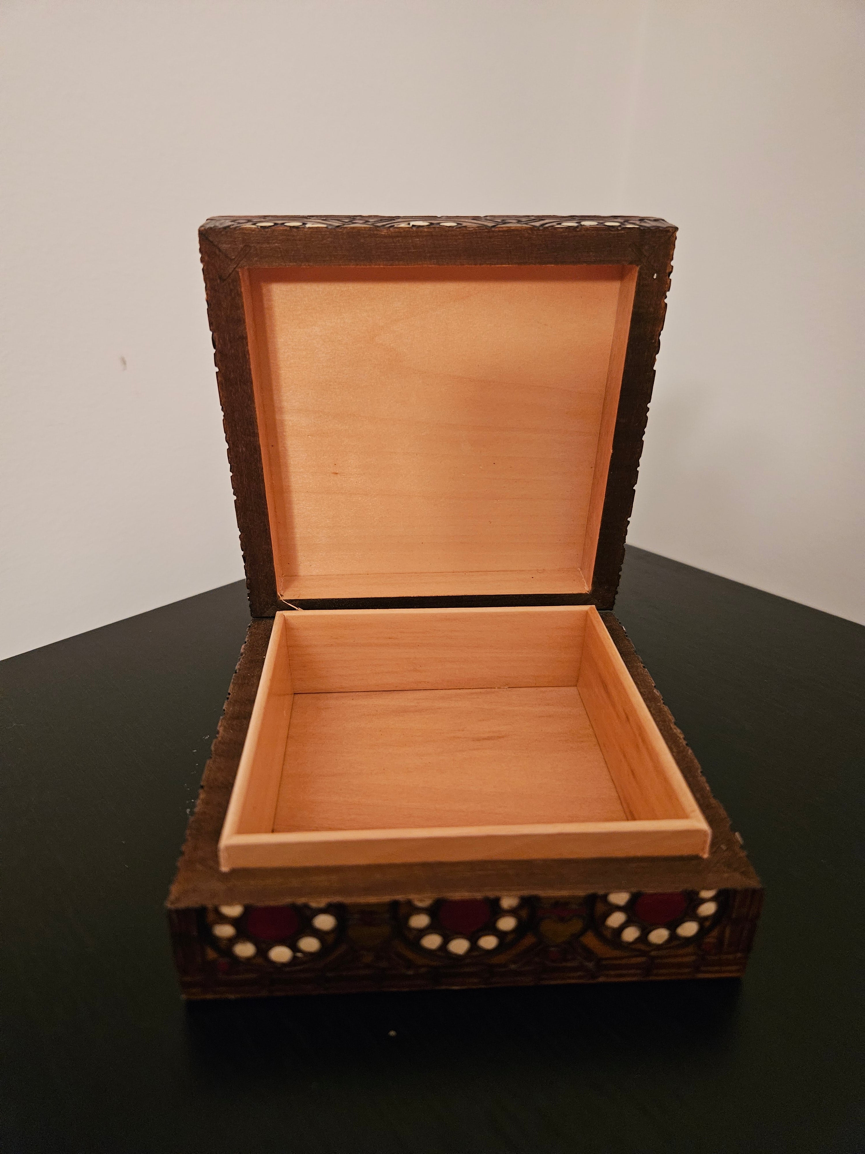 Hand Carved/Painted Wooden Box with Red Circles in White Circles