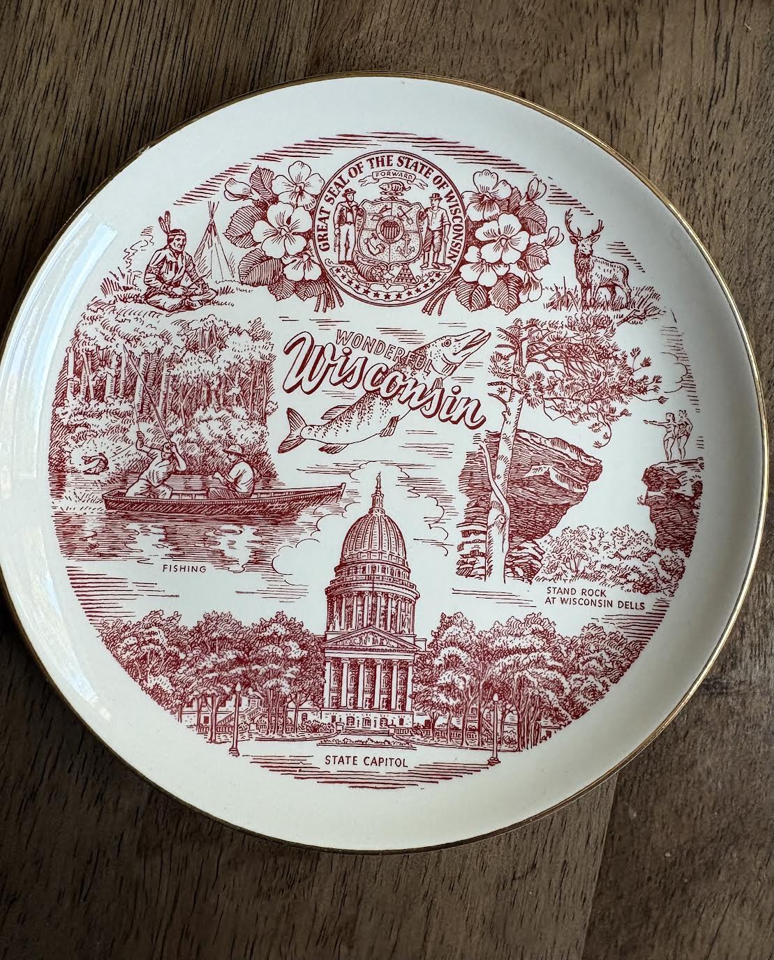 Wisconsin Souvenir Plate - Red
