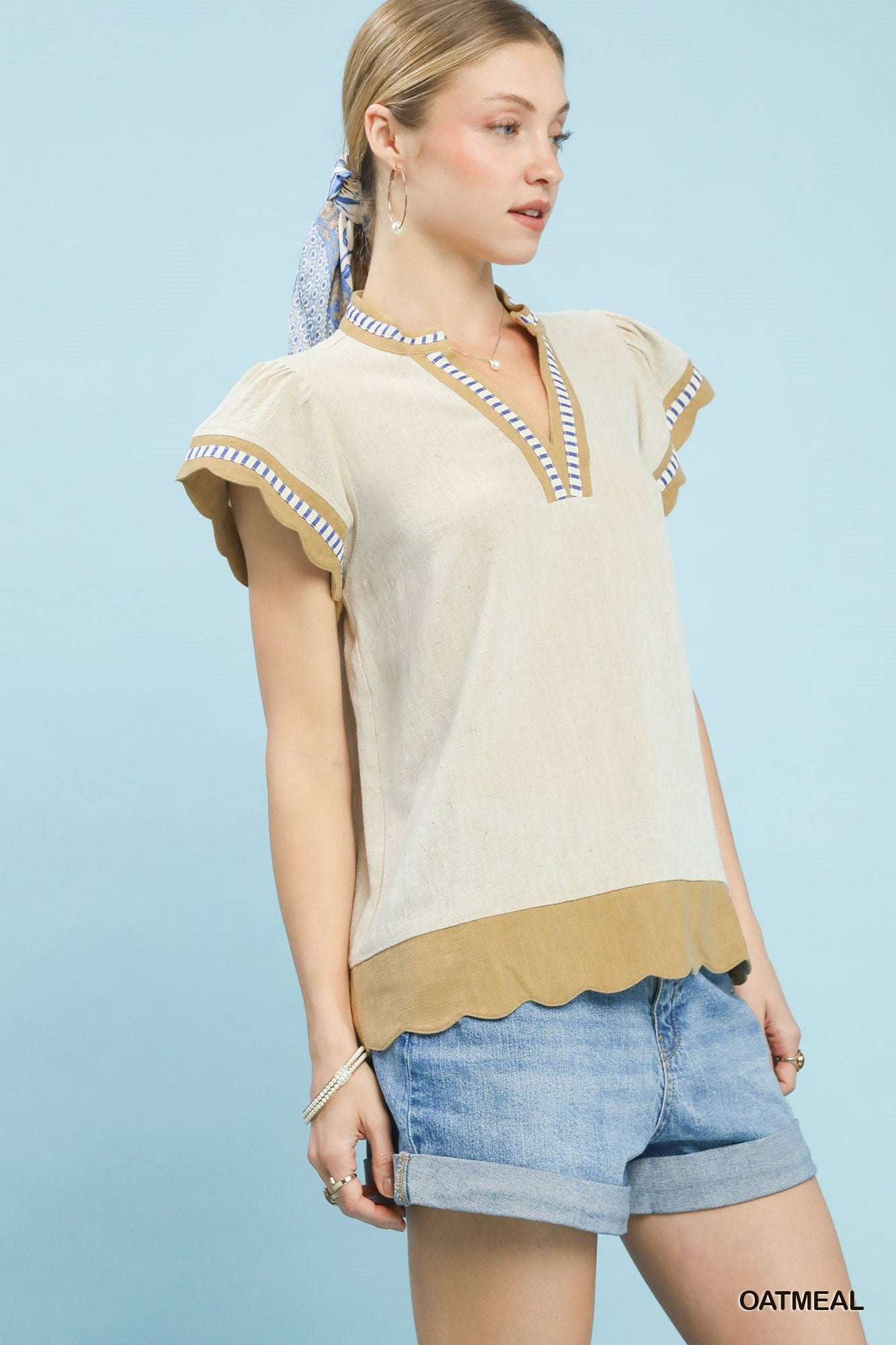 Scalloped Charm Linen Blend Top