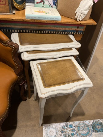 VTG Leather Top Furniture Nest Table Set of 3 (14.5x22, 18.5x23, 23x 24.5