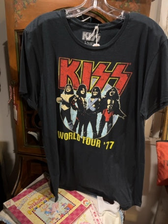 Kiss Concert Tee Large