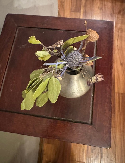 Brass_20Vase_20with_20Dried_20Floral_2002.jpg