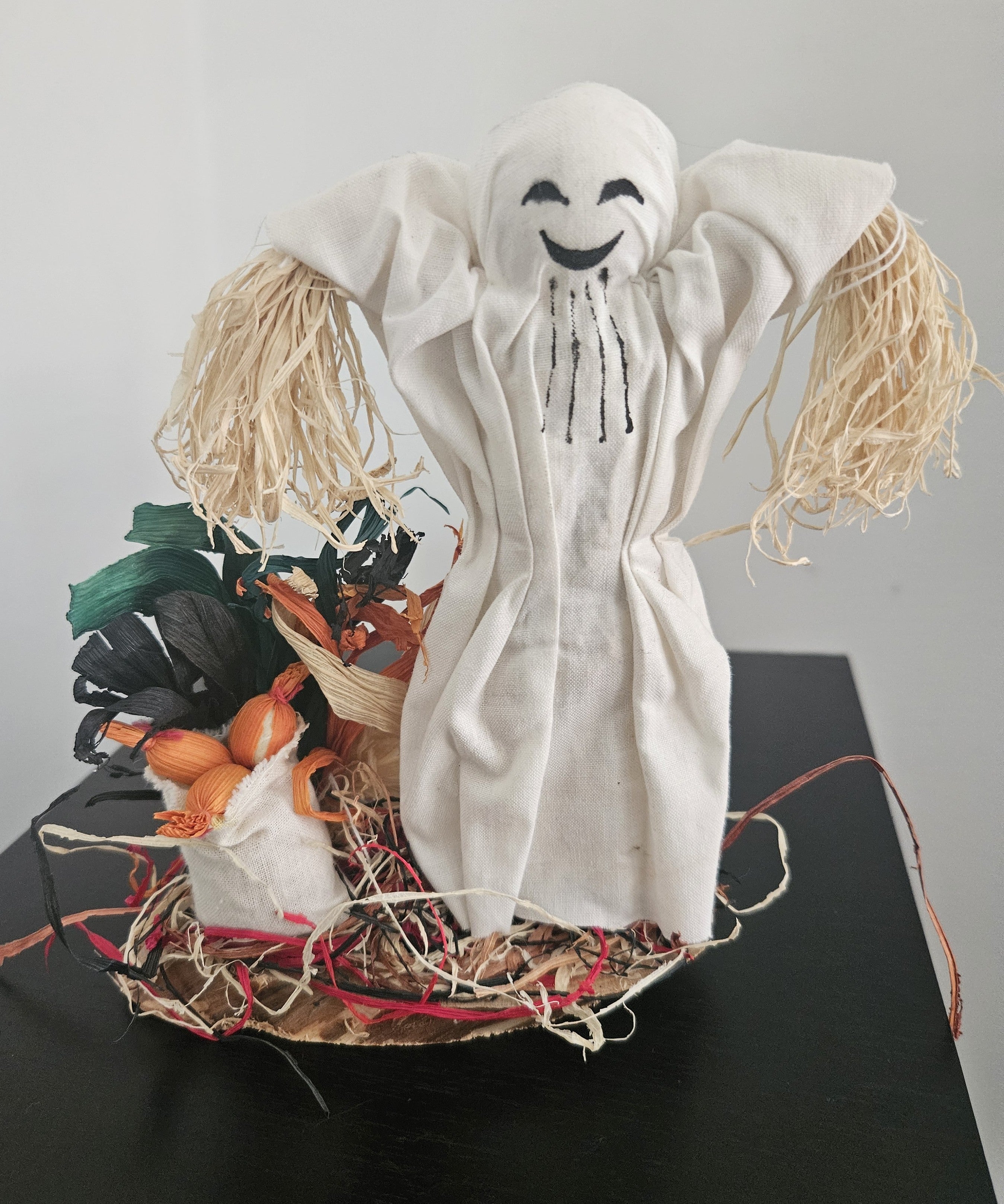 Ghost_20with_20Straw_202.jpg