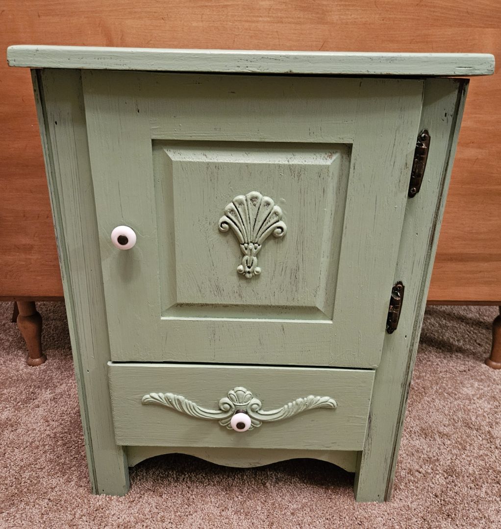 Rustic Painted Wood Cabinet with Drawer & Decorative Fan Motif
