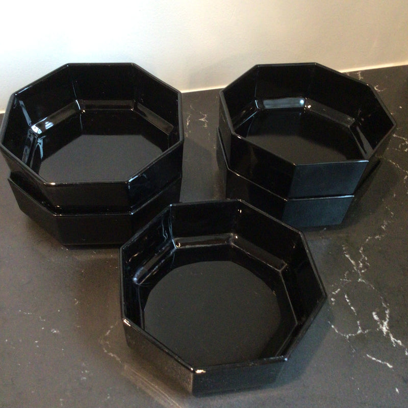VTG 1980s Black Glass Arcoroc/France Bowls, Set of 5 by 076 - Moss & Co