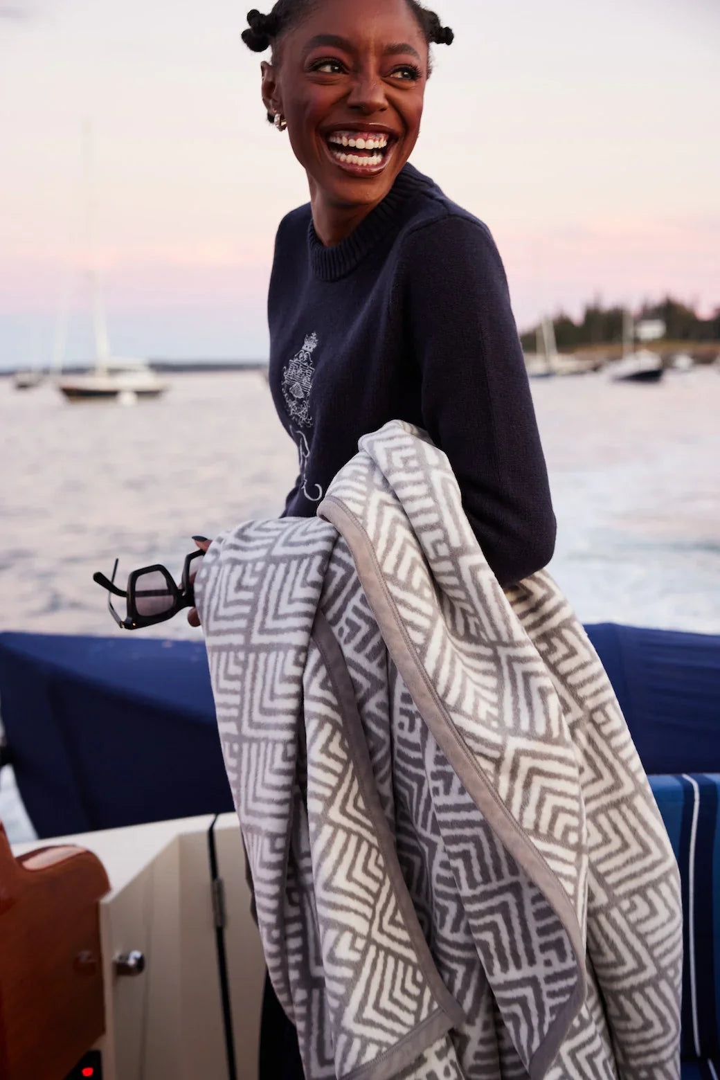 Oyster Cove Diamond Grey Blanket