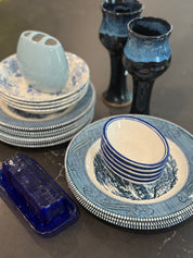 Set of 4 English Ironstone Tableware (EIT) Bowls, Blue Roses