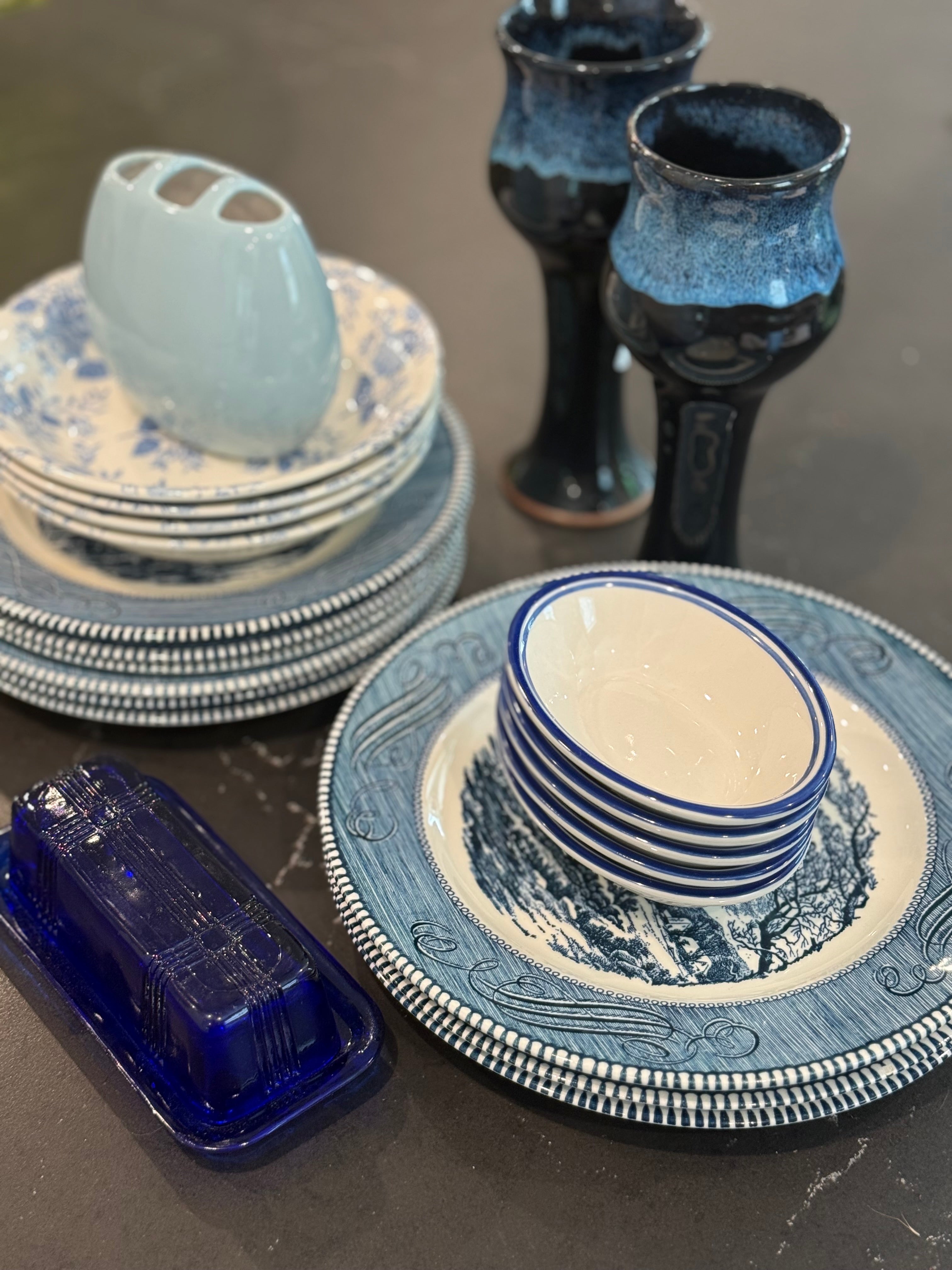 Set of 4 English Ironstone Tableware (EIT) Bowls, Blue Roses