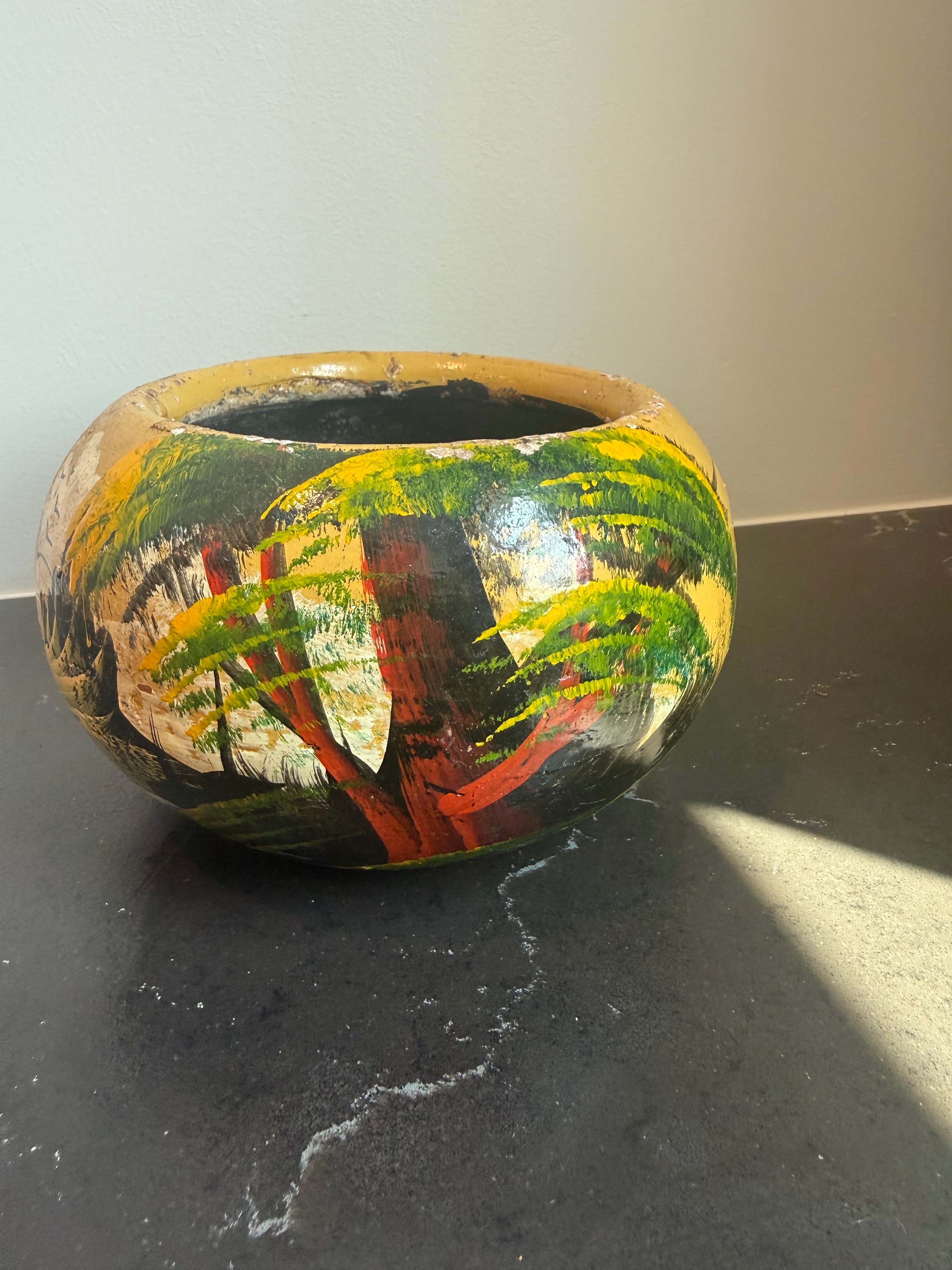 Round Mexican pot