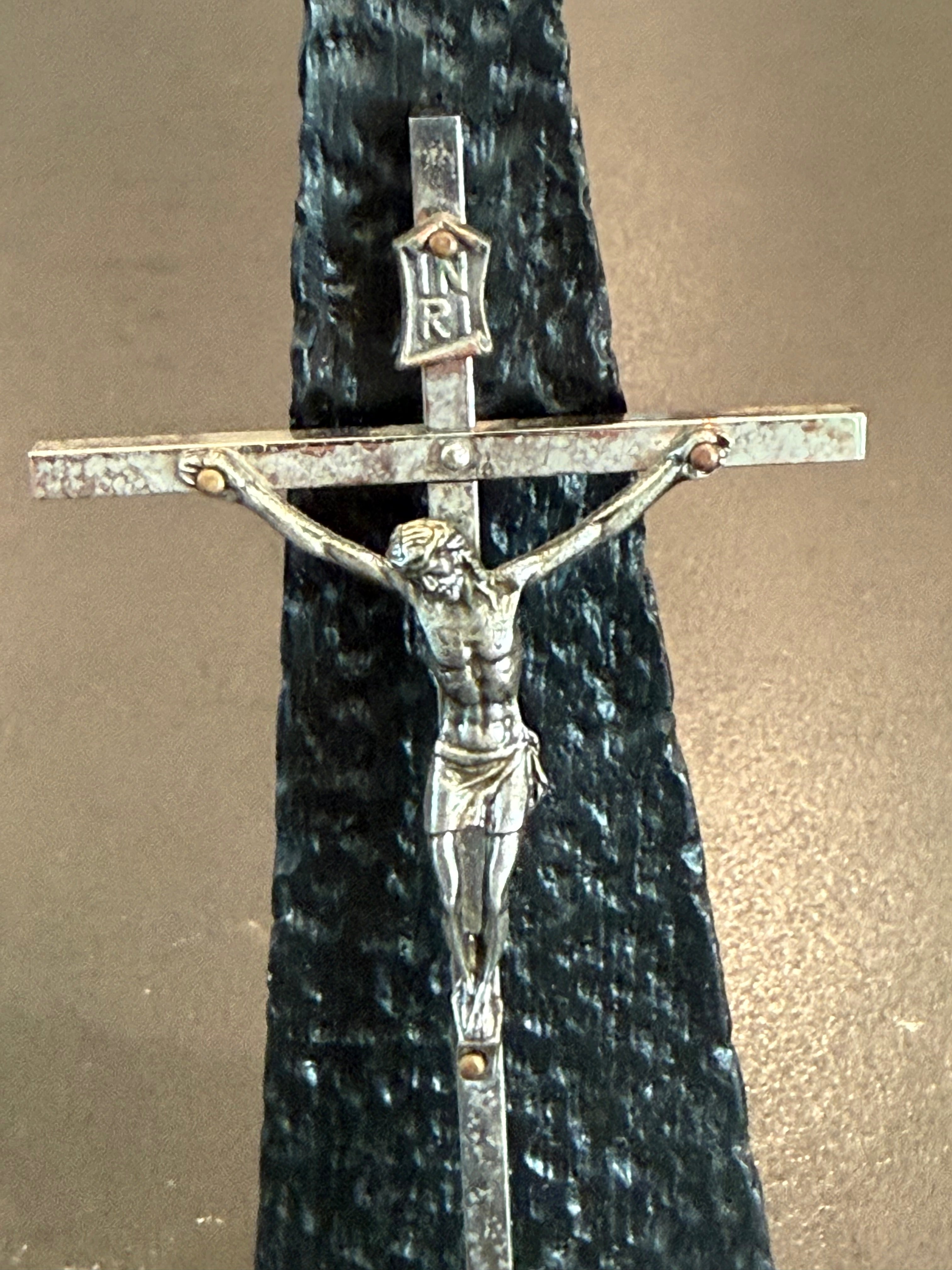 VTG crucifix and stand