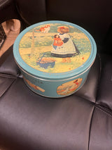 Christa Kieffer Danish Cookie Tin/Girl Goose