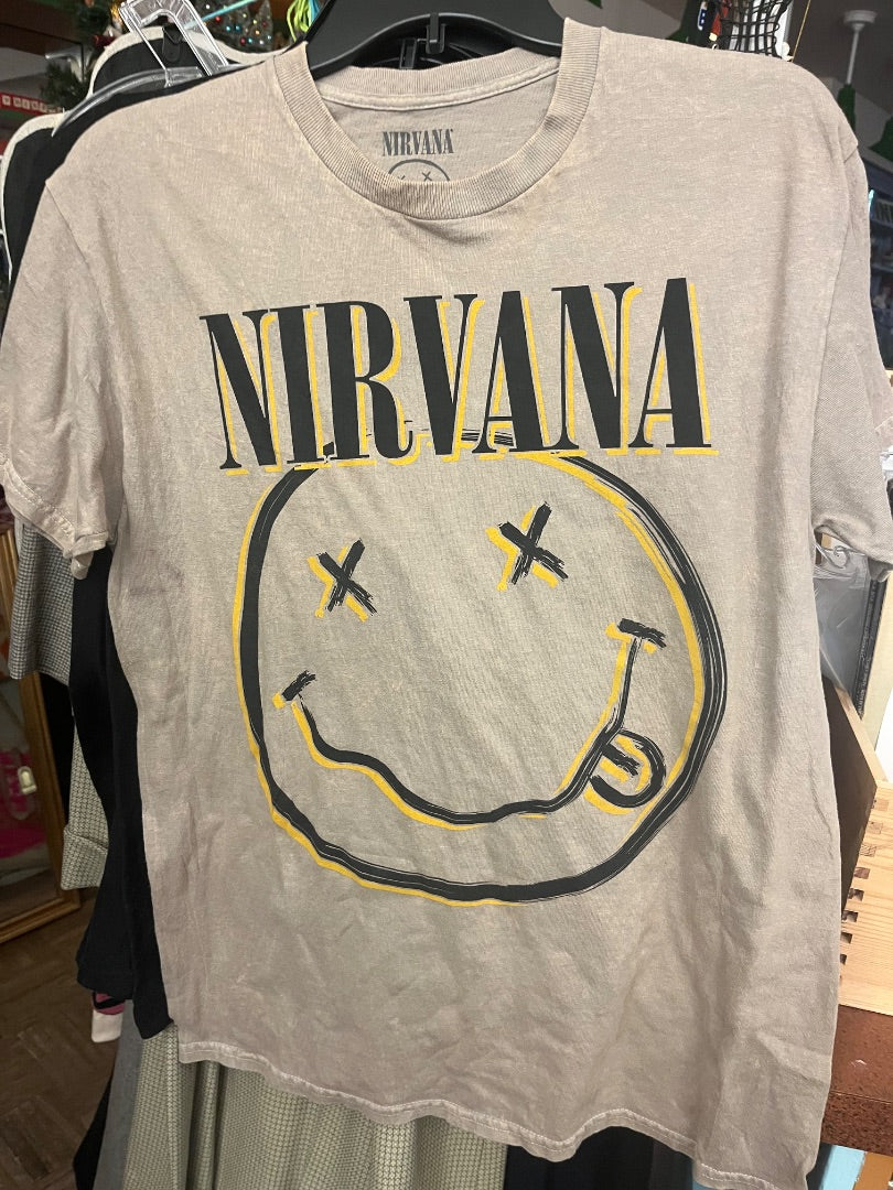 Nirvana Tee Med