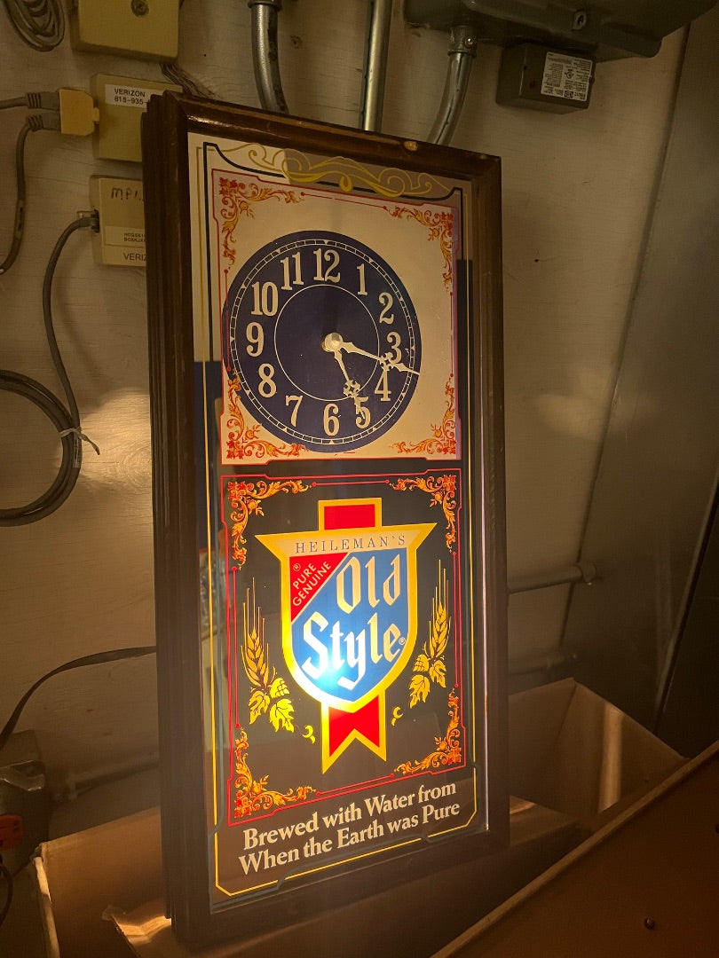 VTG Heileman's Old Style Mirror/Clock Beer Sign