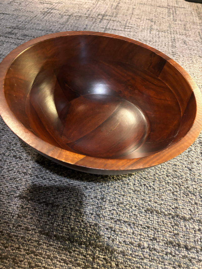 Wooden serving bowl by 603 - Mavis Estate Edit