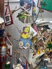 VTG Wood Kitschy Spring/Easter Ornaments