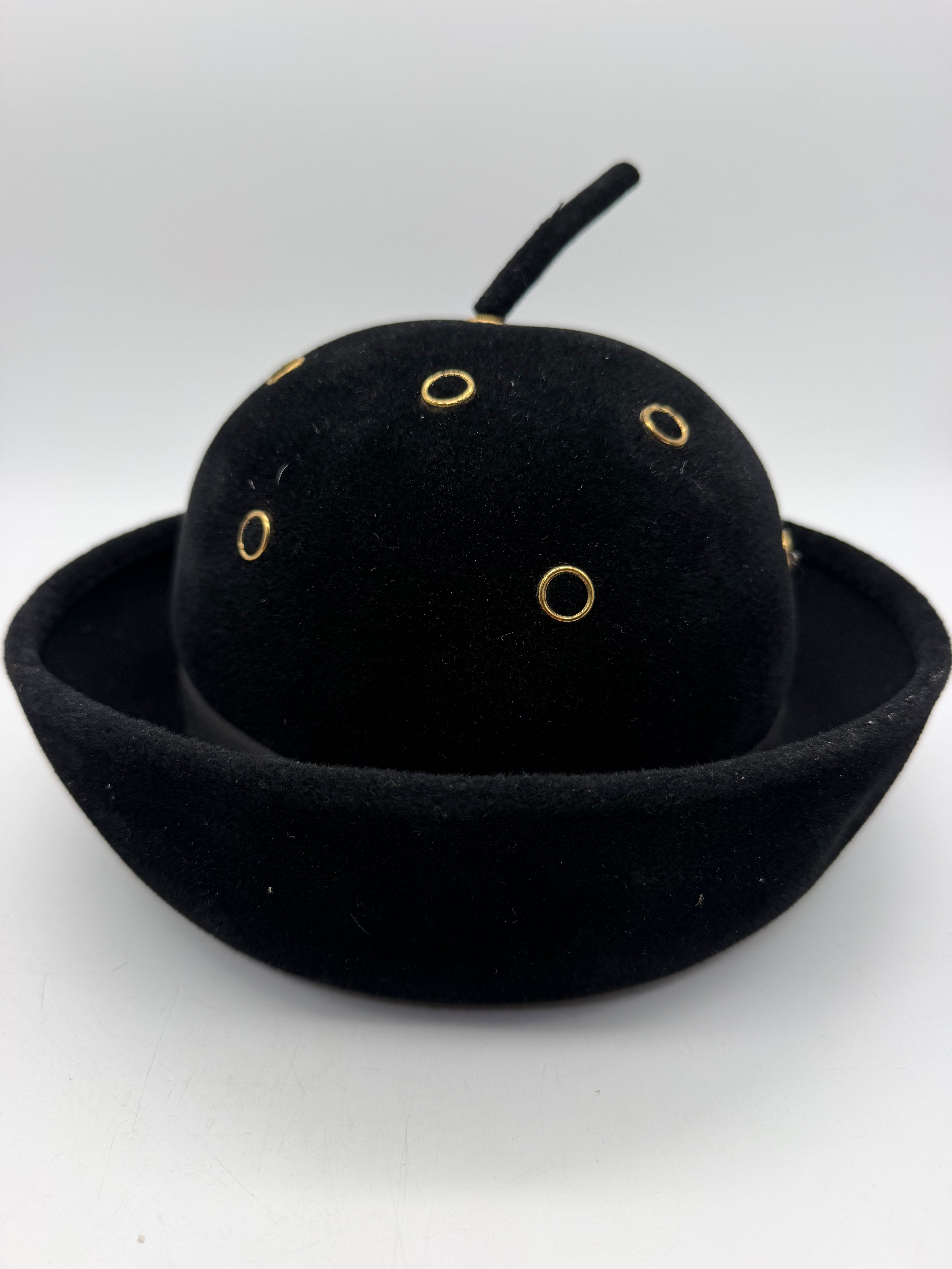 1960’s Frank Olive Black velvet women’s hat