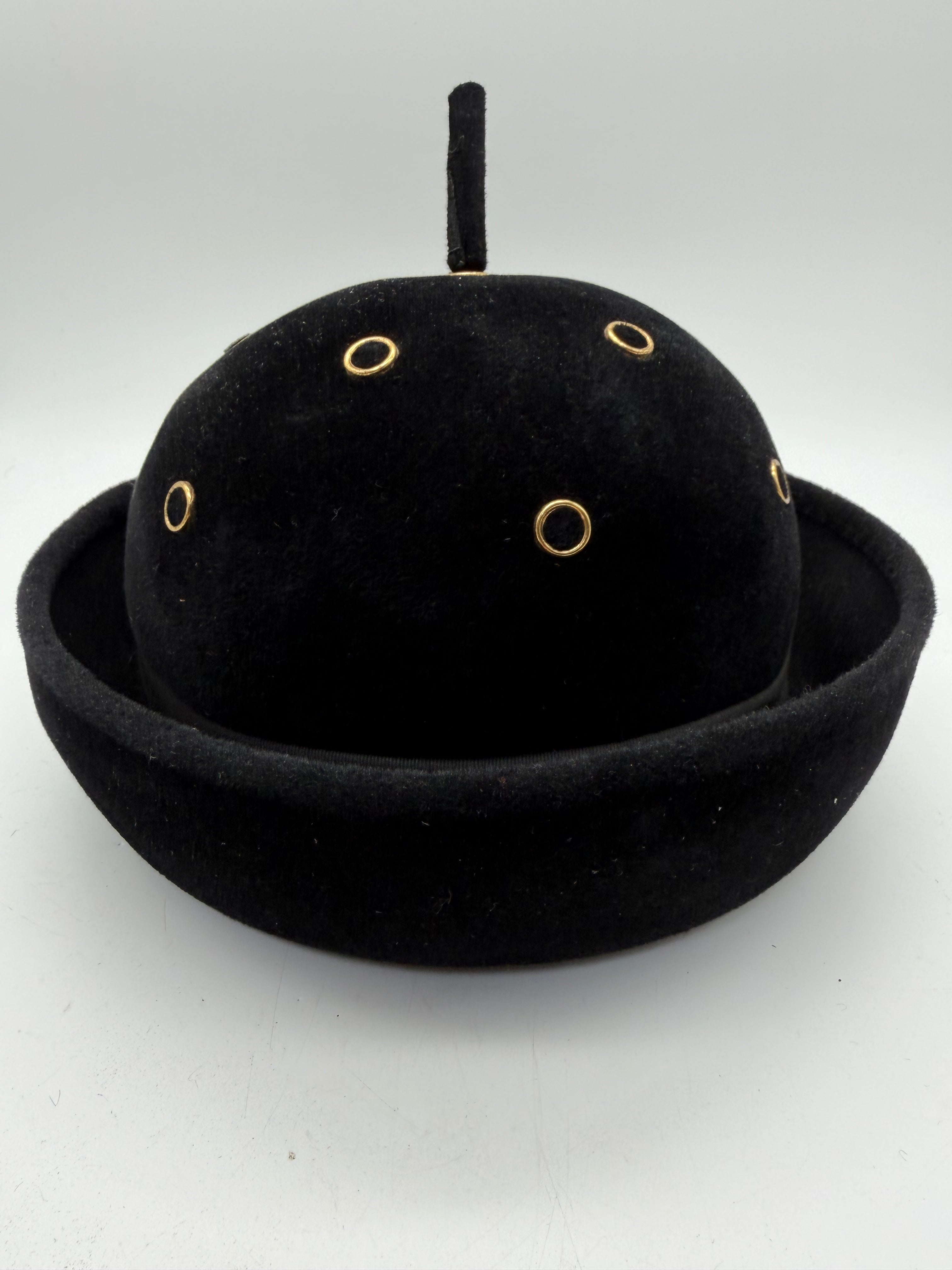 1960’s Frank Olive Black velvet women’s hat