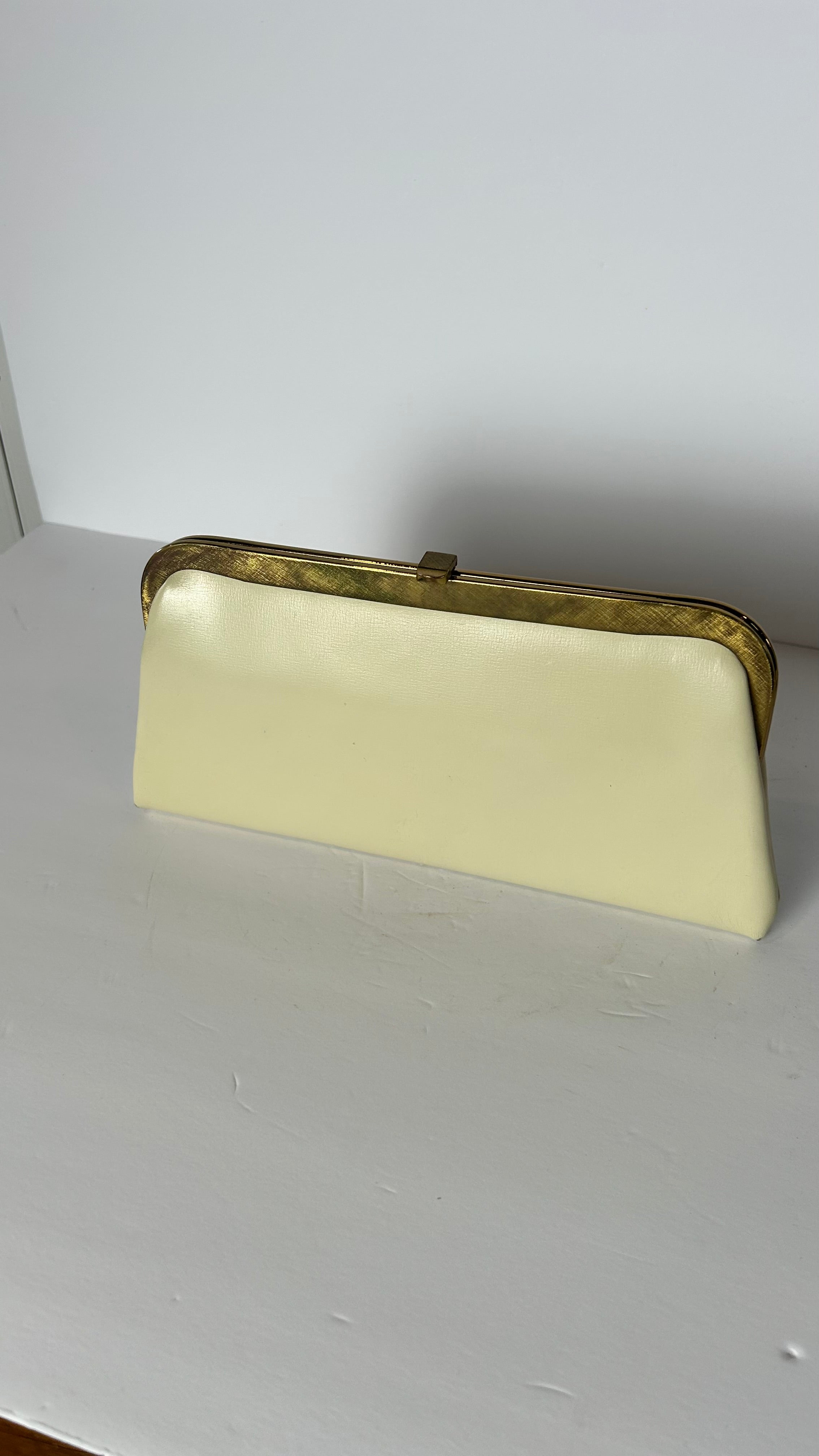 Vintage cream clutch