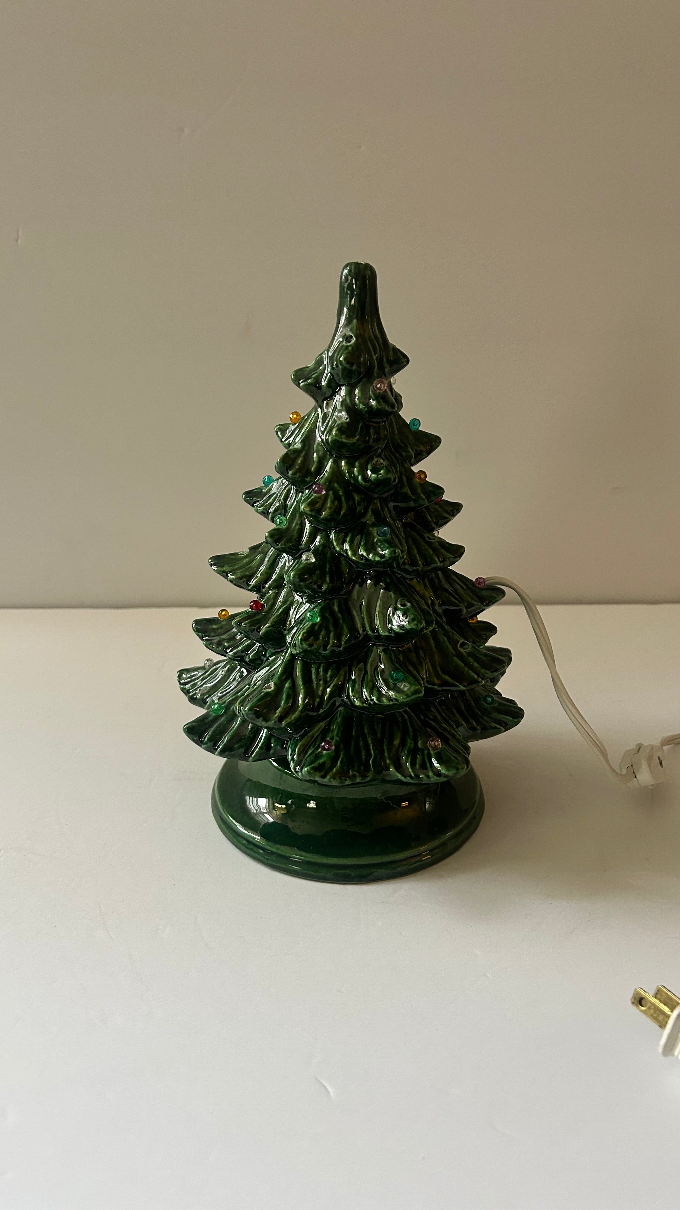 Vintage Atlantic Mold Green Ceramic Lighted Christmas Tree Made In USA