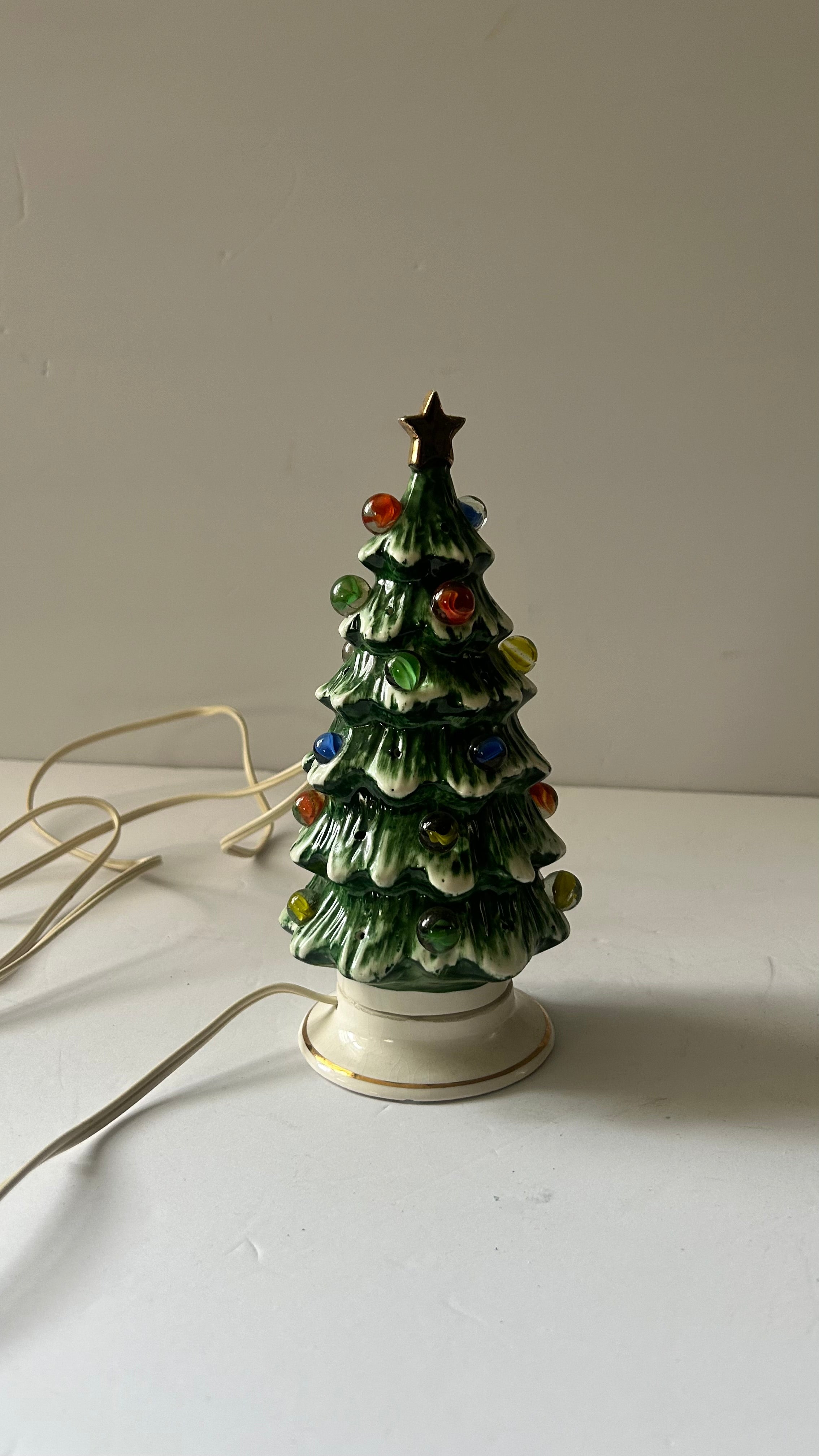 9” Atlantic Mold “2884” Ceramic Christmas Tree