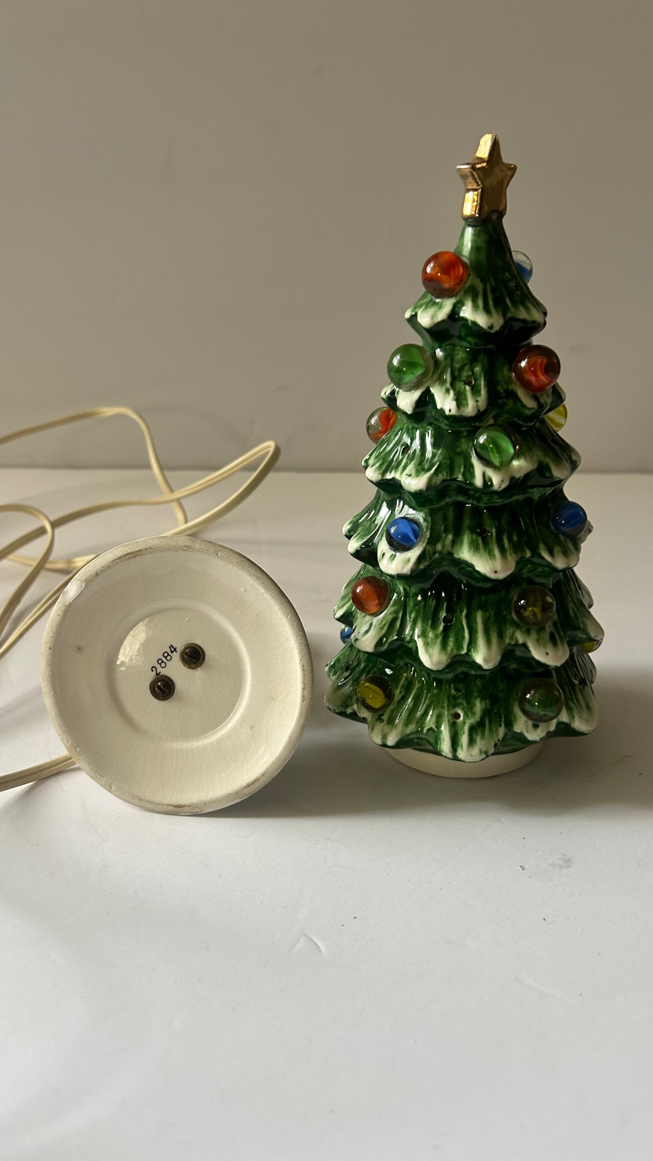 9” Atlantic Mold “2884” Ceramic Christmas Tree