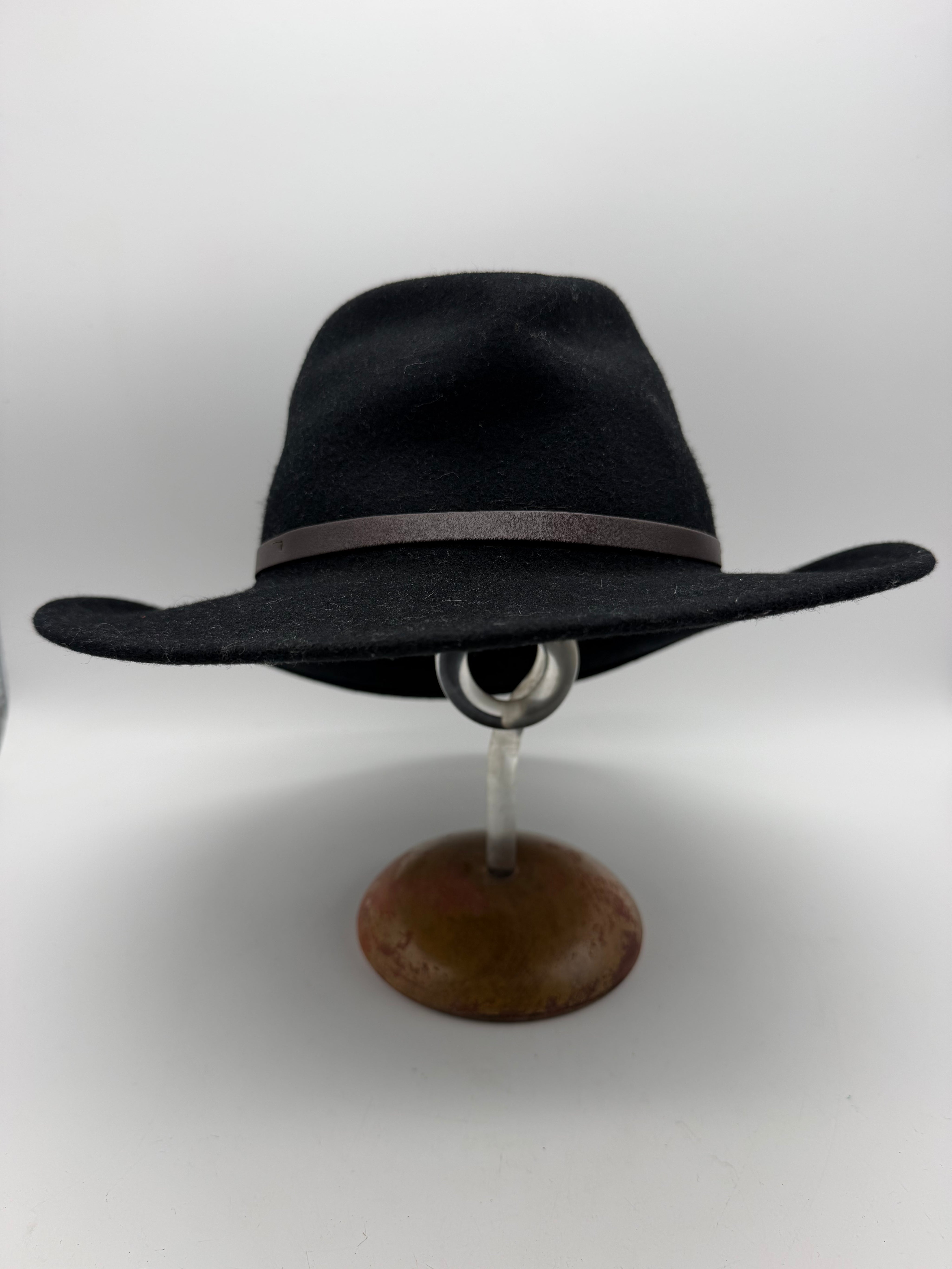 L Schuman Sullivan New Haven Connecticut Crusher Black Wool Hat Size L Made in USA
