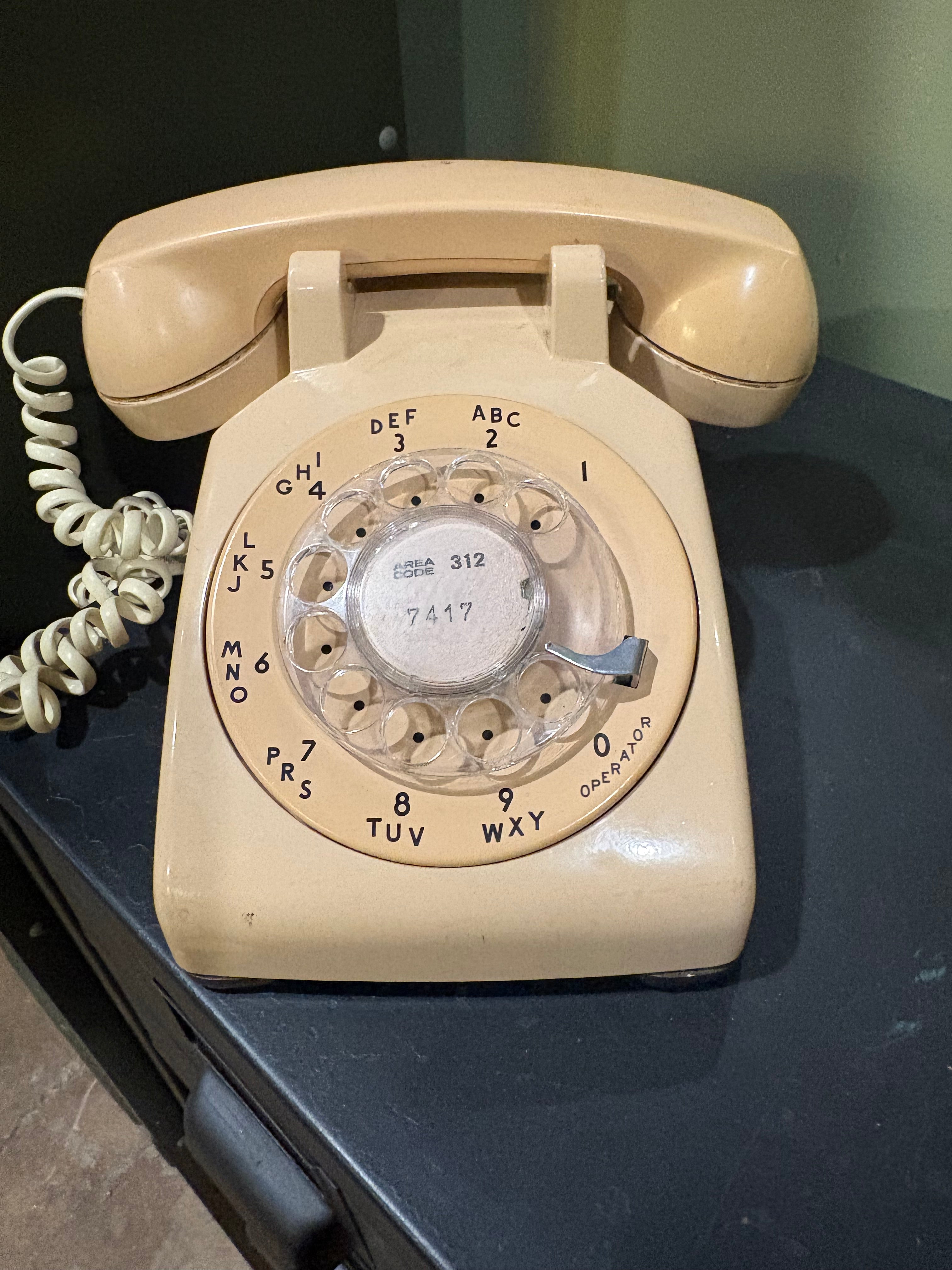 Vintage Beige Rotary Phone