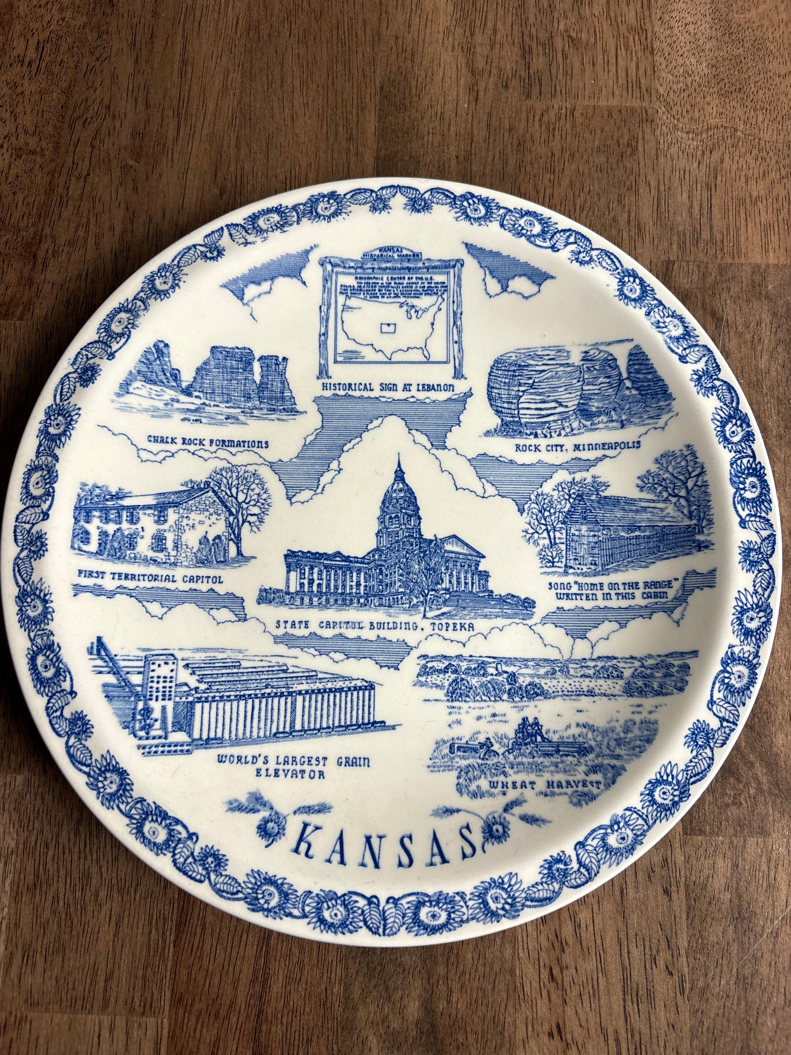 Vernon Kilns Kansas Plate