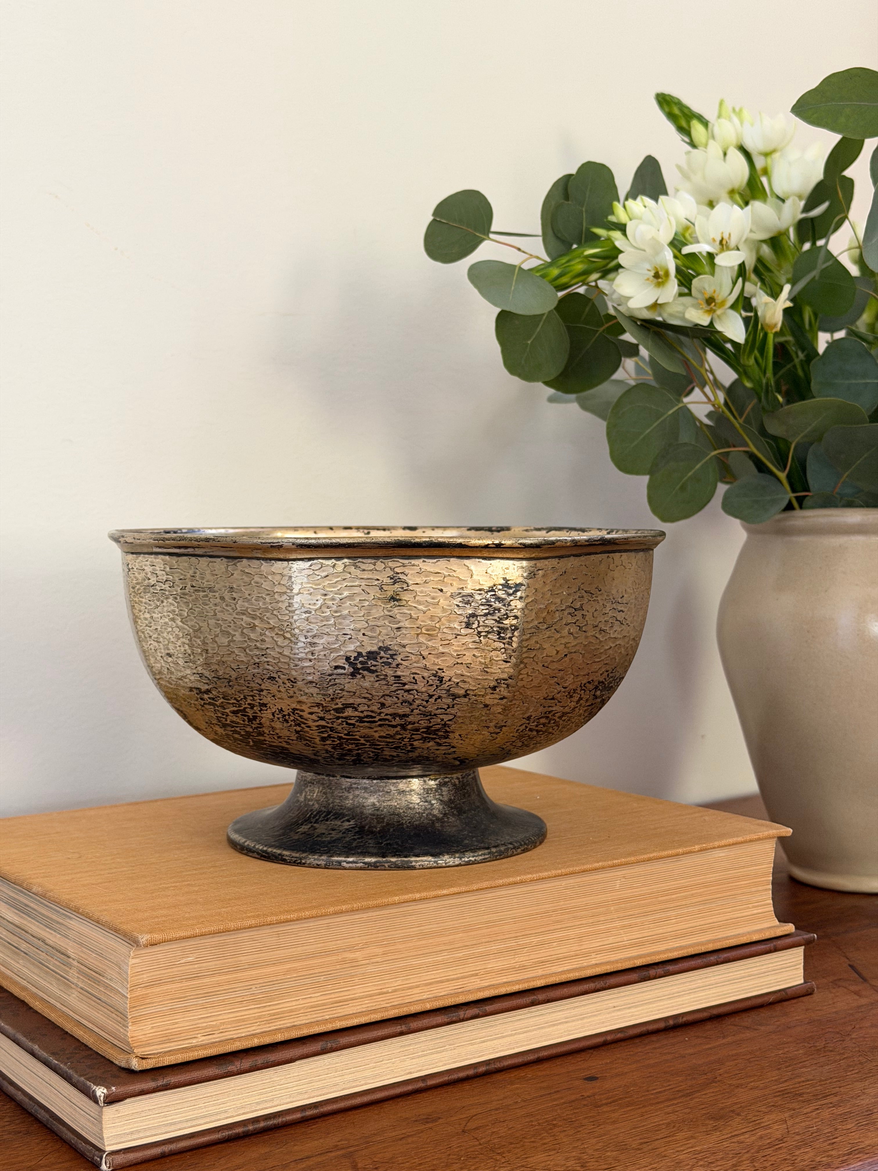 Antique Homan Hammered Silverplate Bowl - (0291)