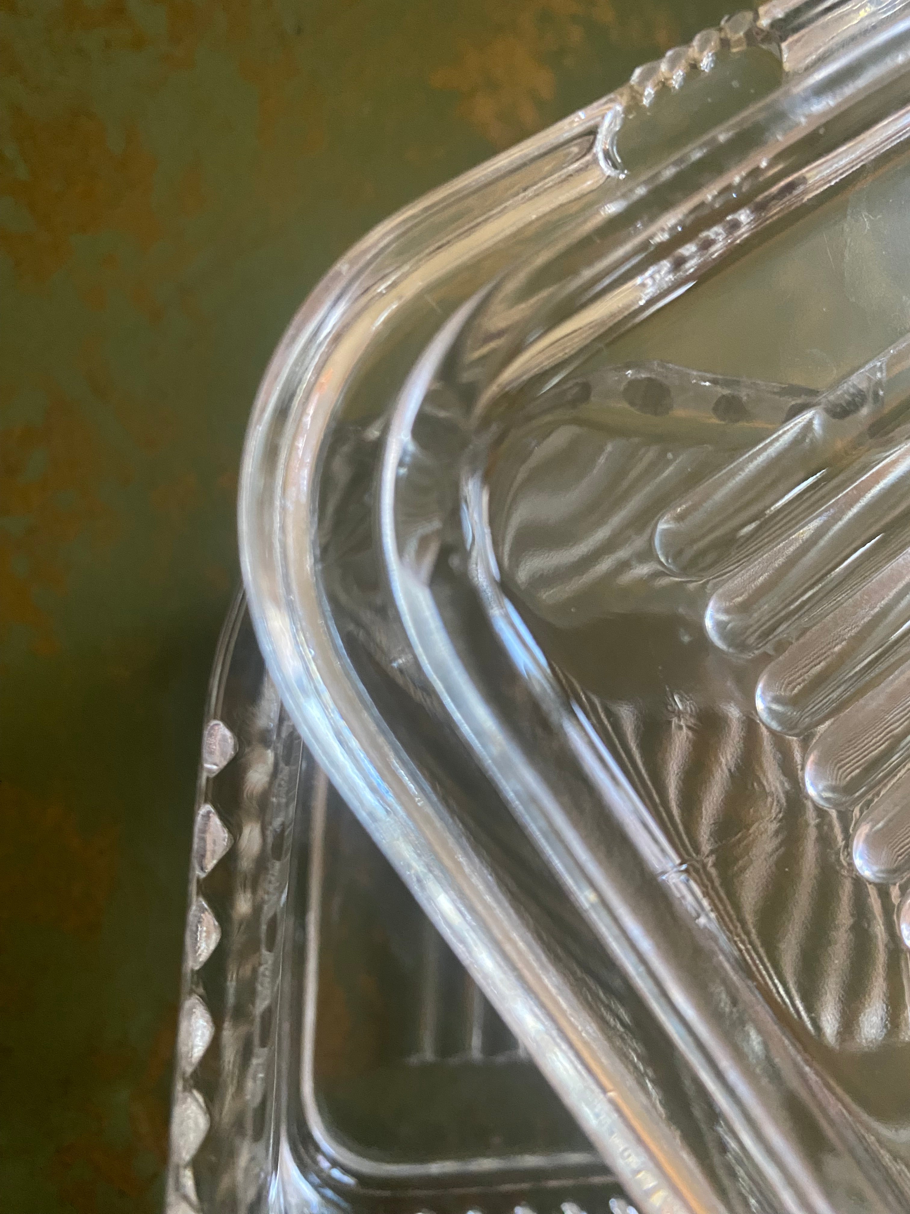 Vtg Glass Covered Refrigerator Dish