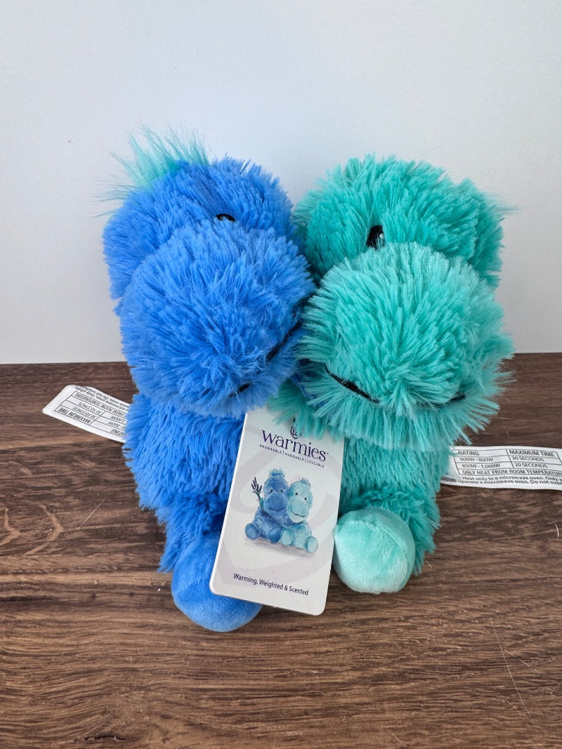Hugging Dinosaurs (Set of 2) by 112 - Peony Lane Boutique