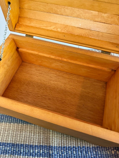 WOODEN BOX W/ROUNDED TOP