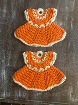 Vtg Crochet Dress Pot Holders (set of 2) Light Orange