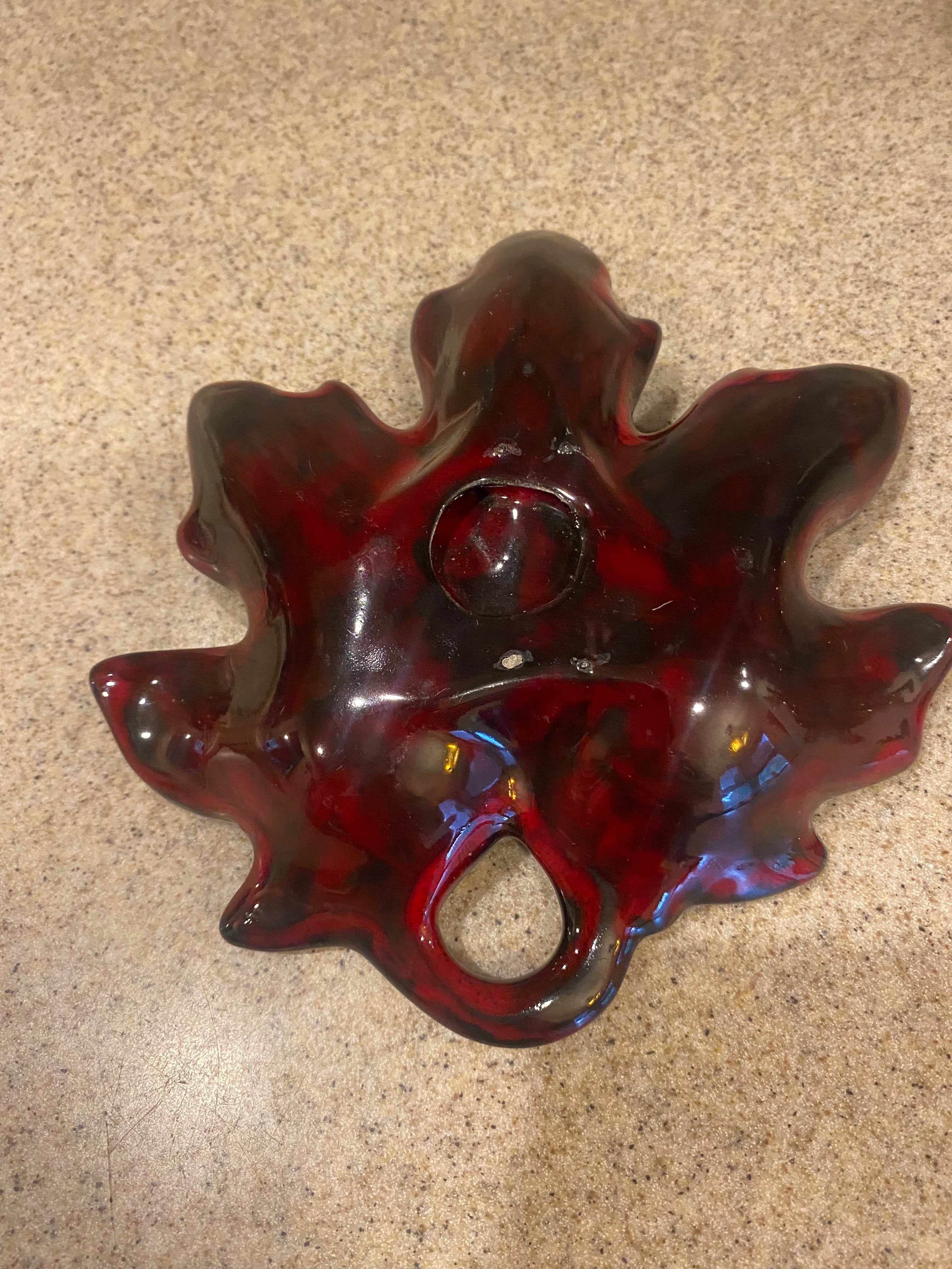 Vtg Ceramic Maple Leaf Trinket dish