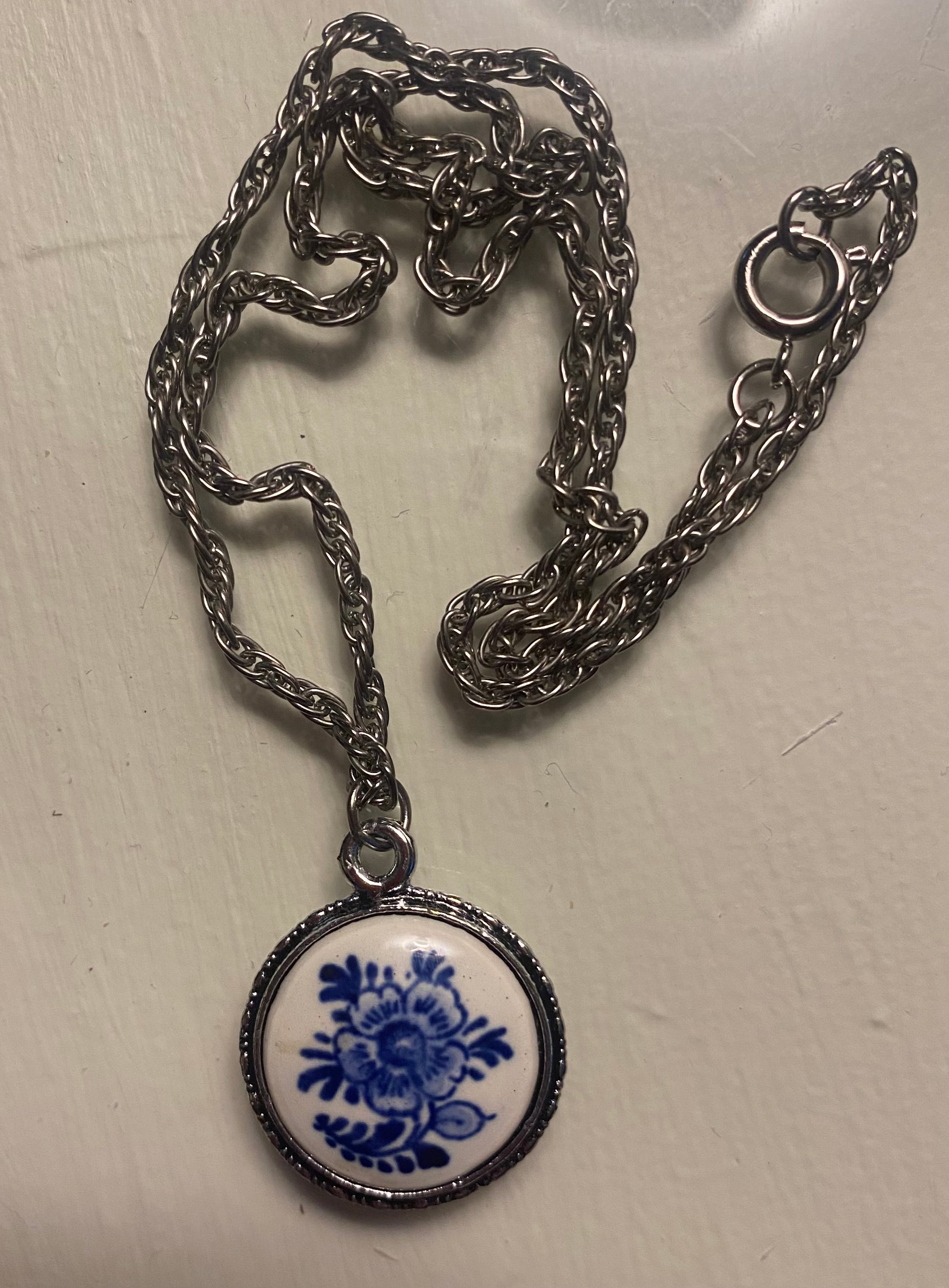 Vtg Delft Blue Dutch Two Sided Pendant-Windmill/Flower-Silver Chain and Framing