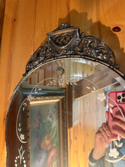 Vtg mirror with detail