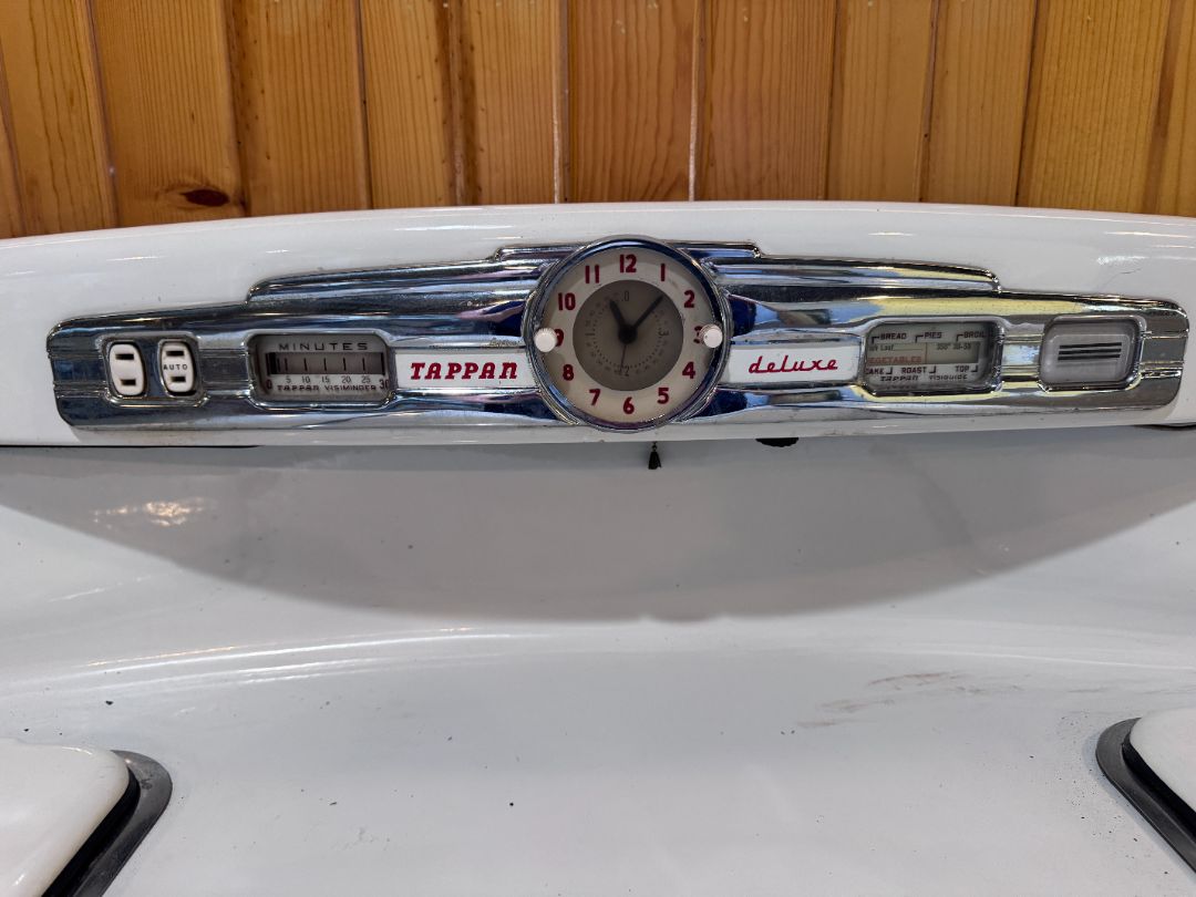 Vintage 1952 Tappan Deluxe Gas Stove