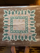 Oak Leaf Table Topper
