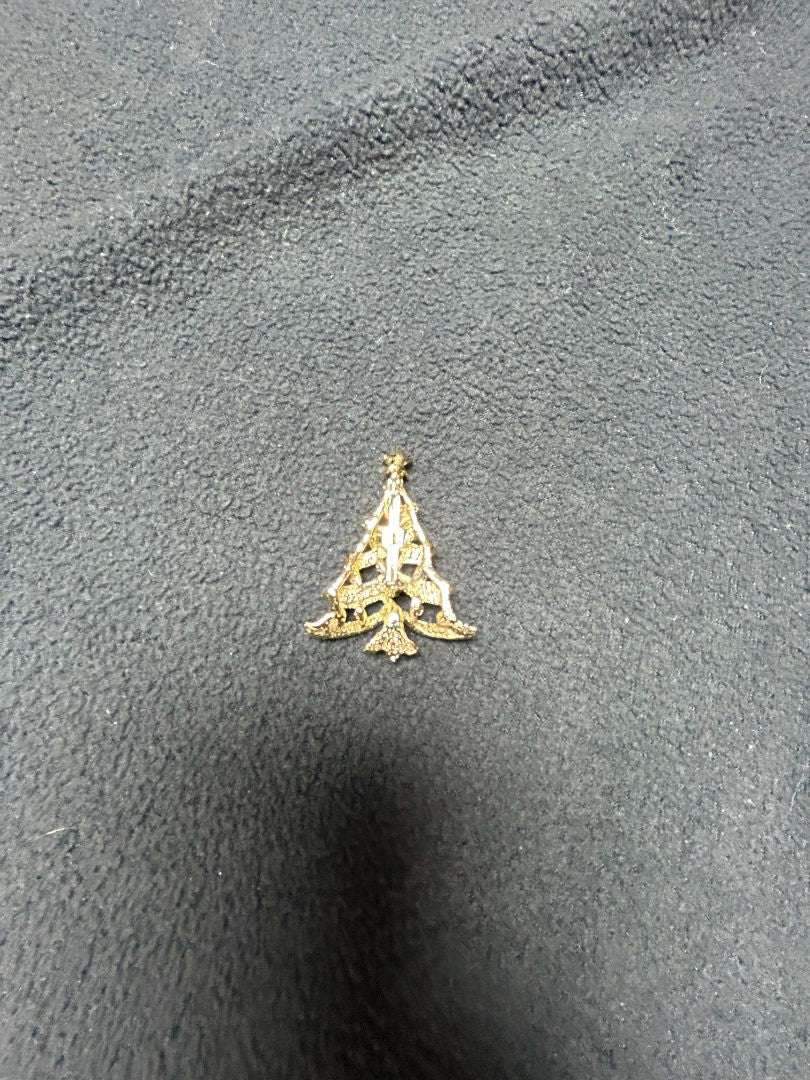 Silver tree brooch