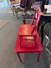 Antique Red Childrens Table & Chair from 1920s | 20" x 16"