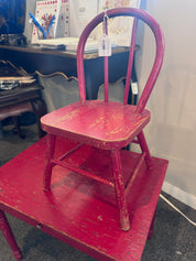 Antique Red Childrens Table & Chair from 1920s | 20" x 16"
