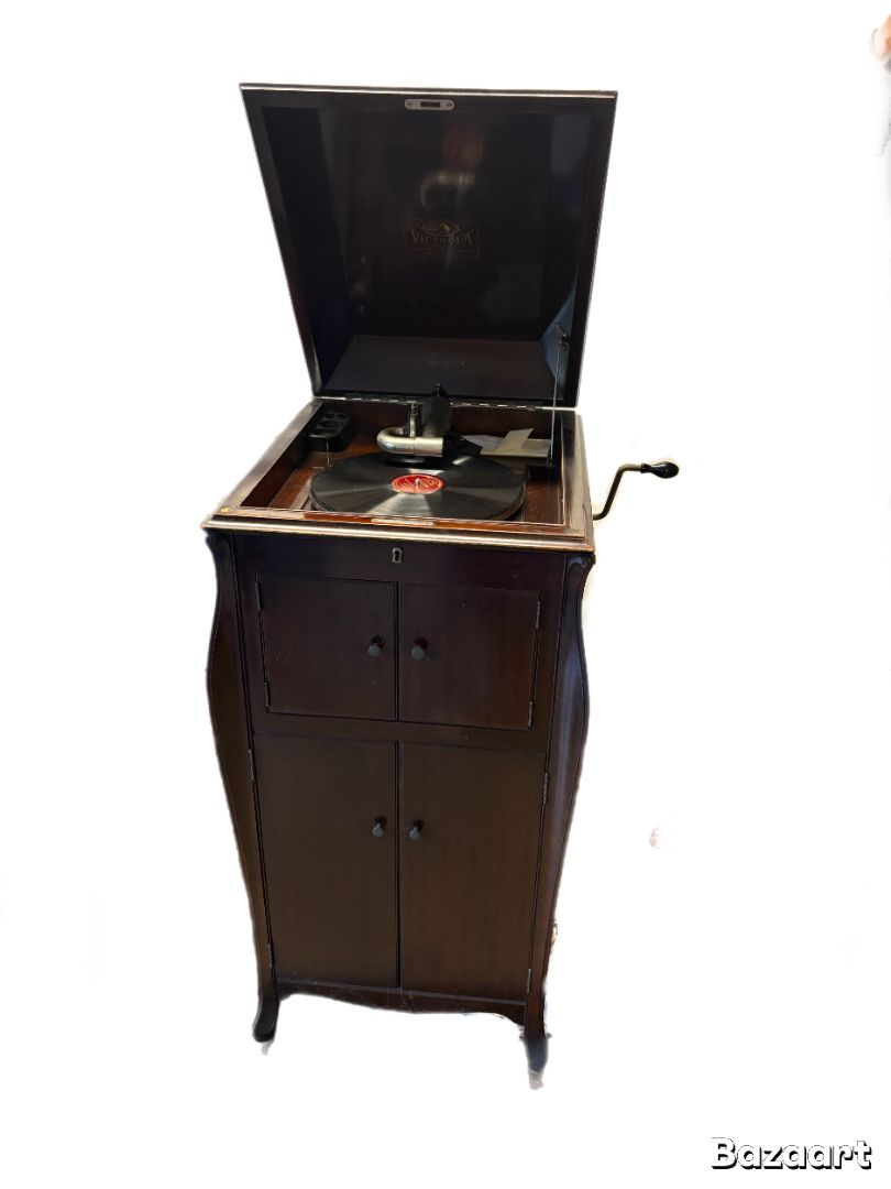 Victrola 1906 Record Player