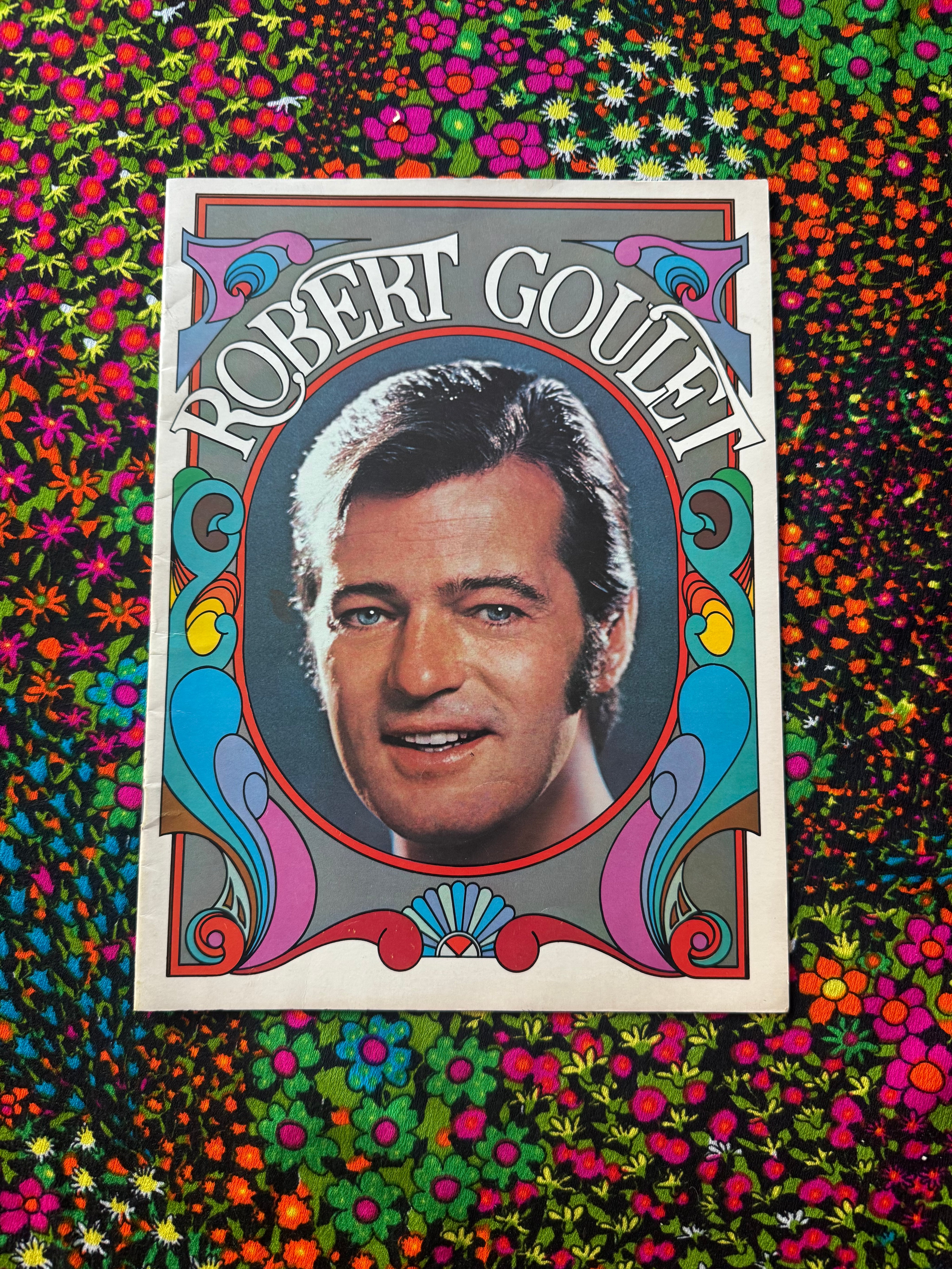 Robert Goulet VTG Columbia Records Promotional Booklet
