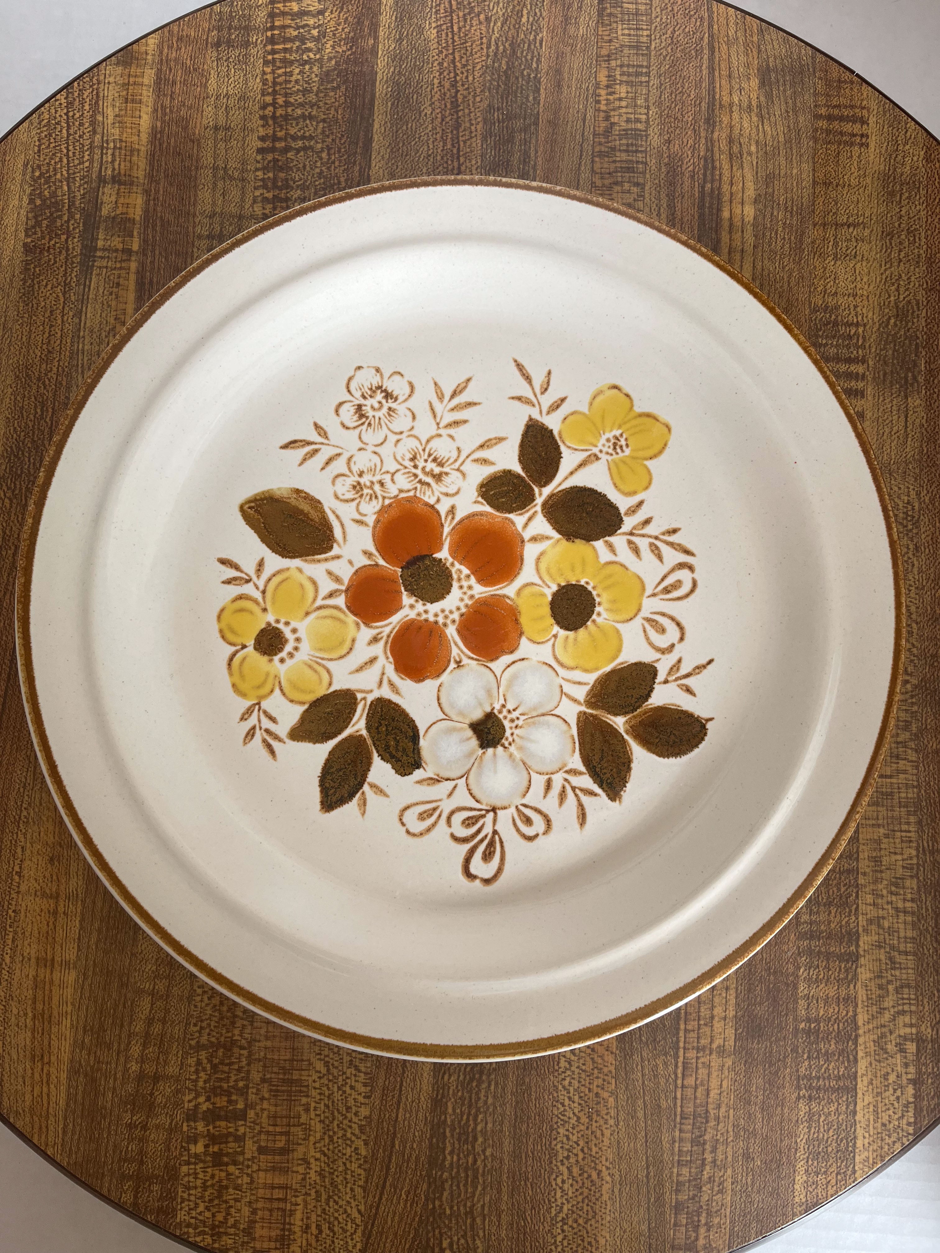 Stoneware by Excel Linda Plate