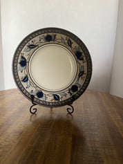 Mikasa Arabella Stoneware Plate