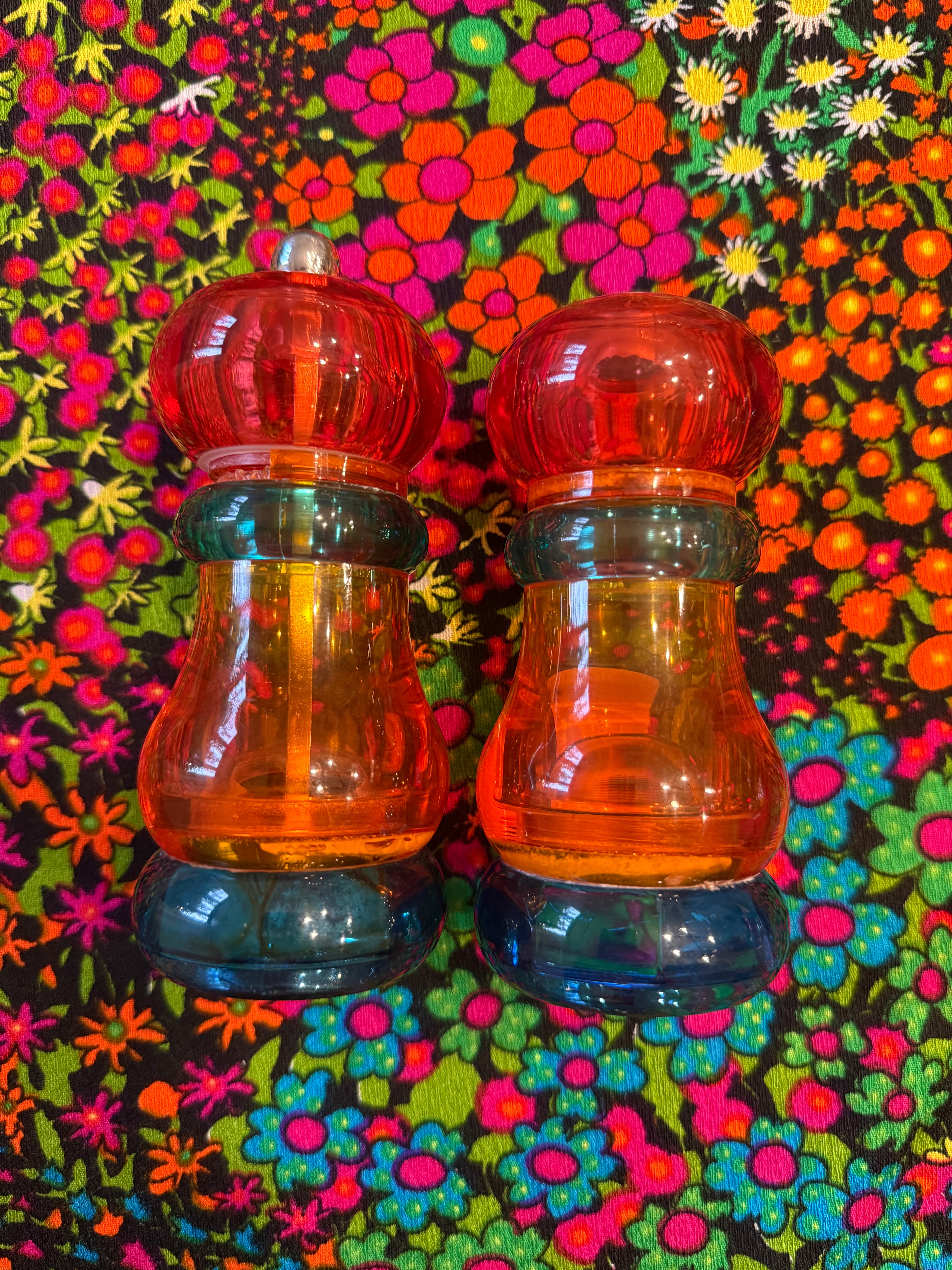 VTG Olde Thompson Salt & Pepper Shaker Set