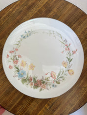 Premiere Fine China Berkshire Plate