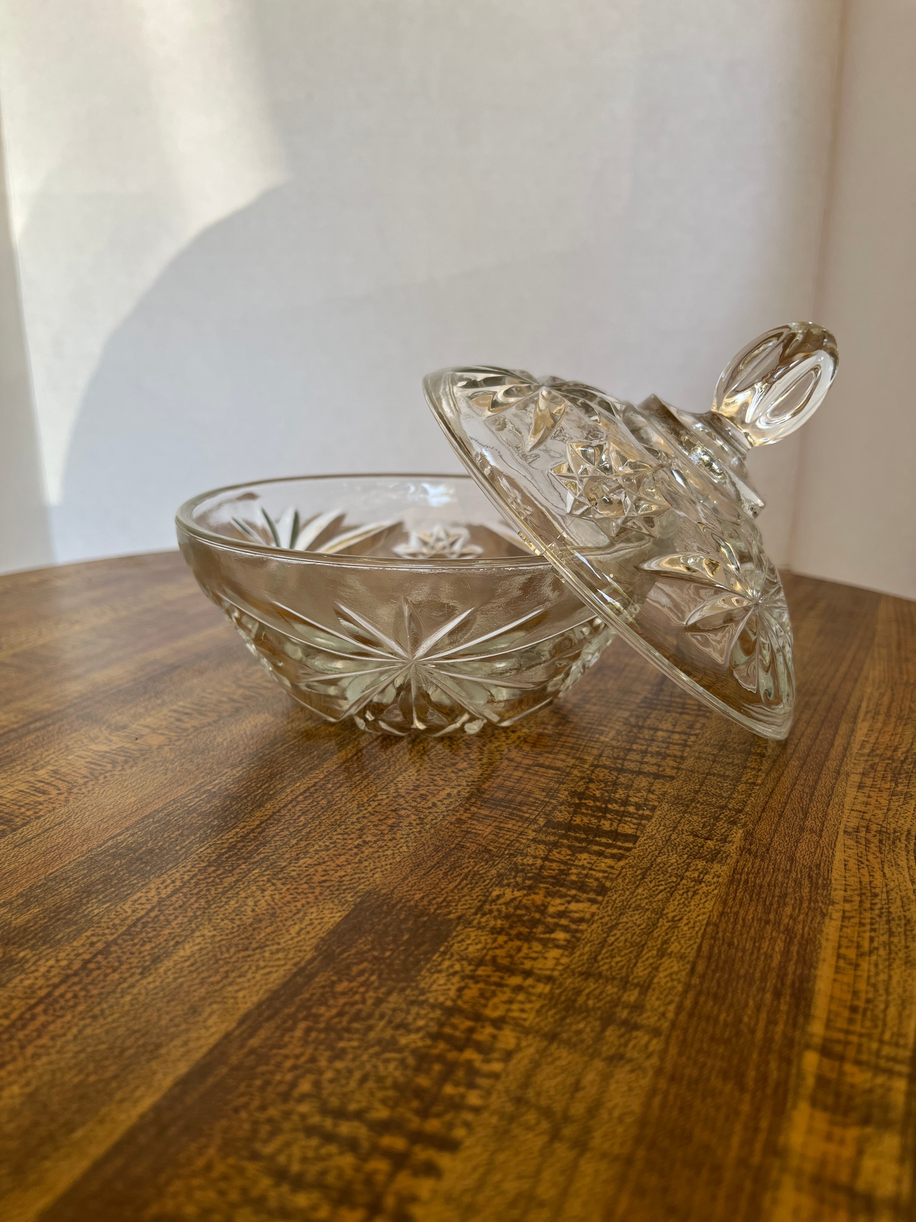 Anchor Hocking Candy Dish w/Lid Clear Cut Glass Bowl