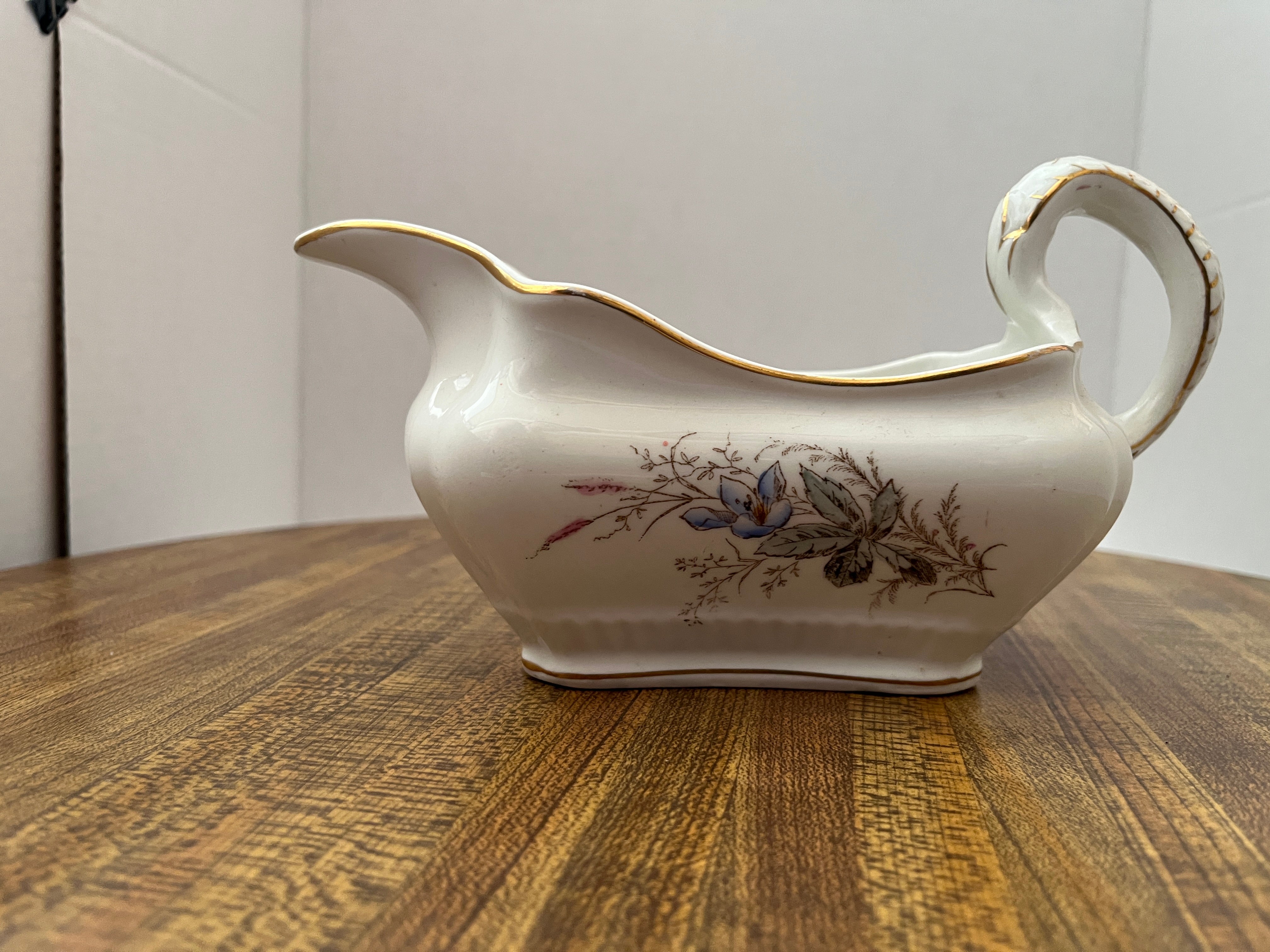 John Maddock & Sons Gravy Dish